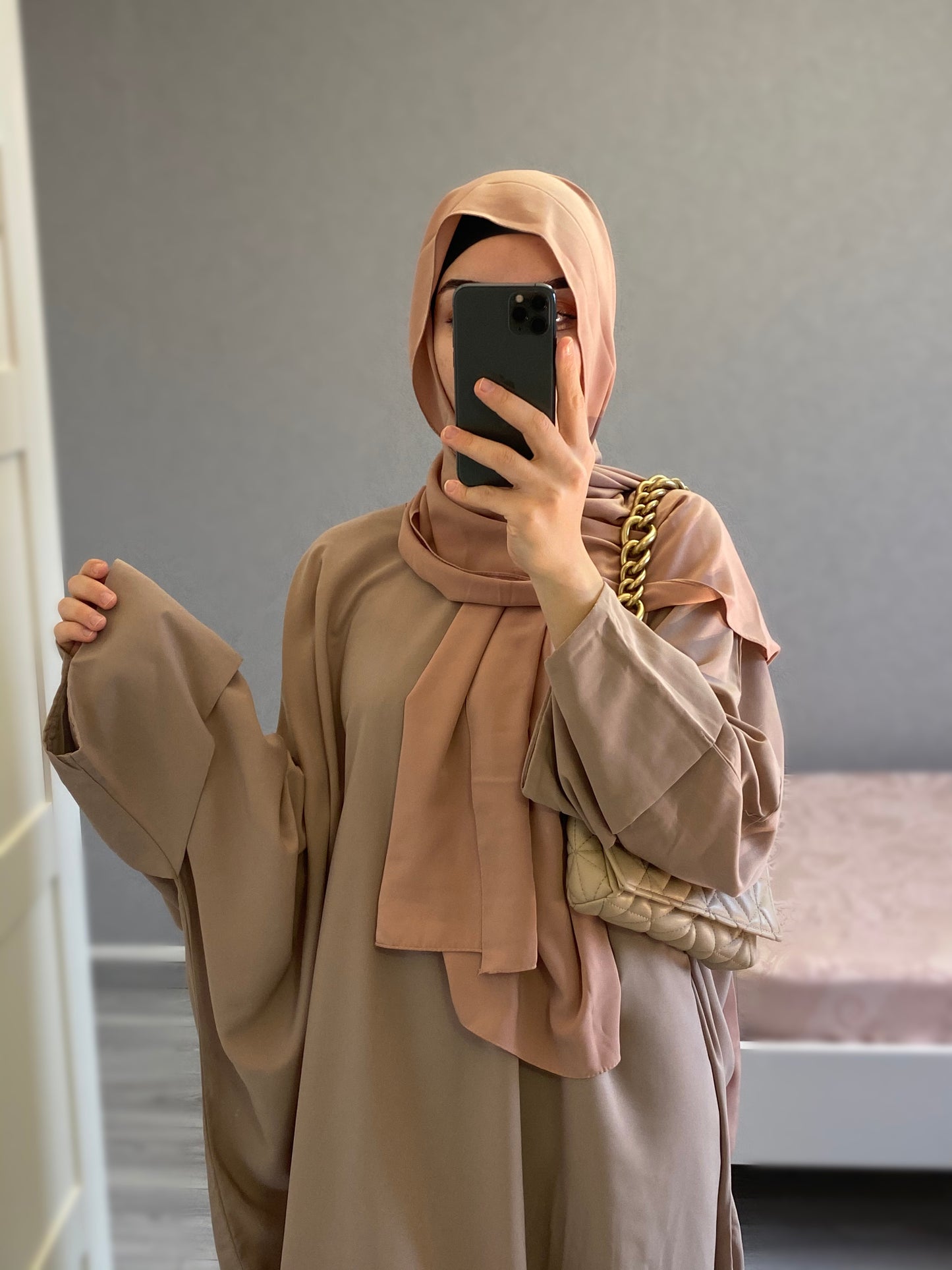 Abaya papillon Beige