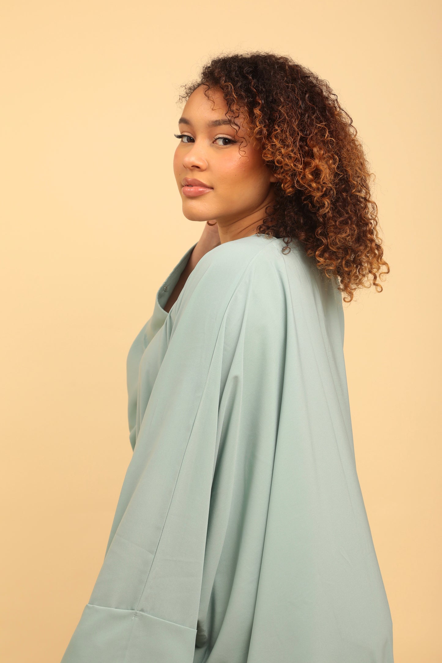 Abaya papillon Vert d’eau